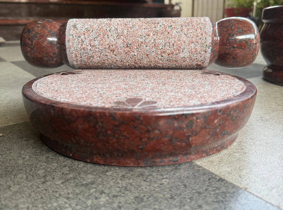 Ammi Kal Round (Grinding Stone)