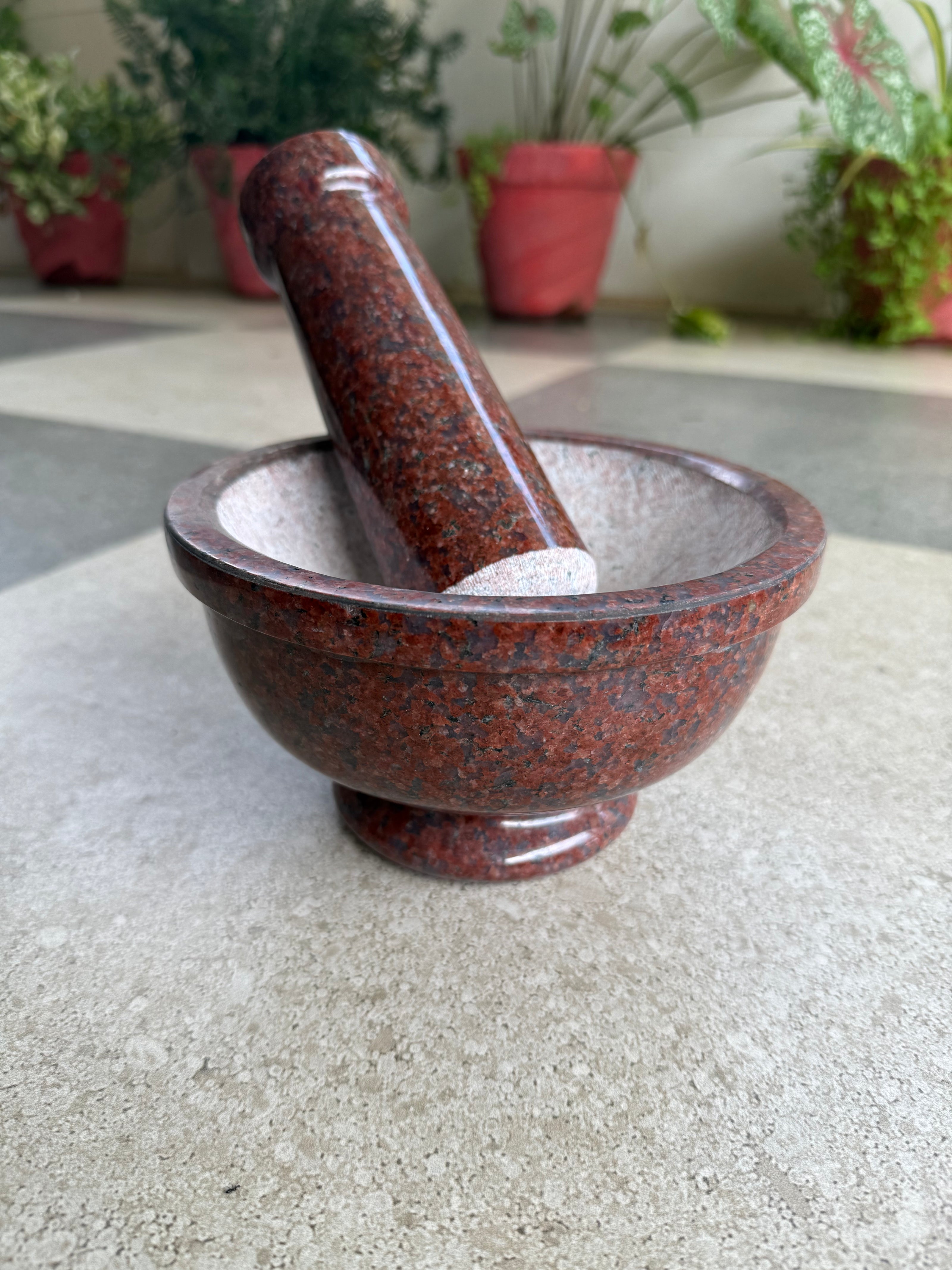 Idikal (Colour Granite) - Signature mortar and Pestle