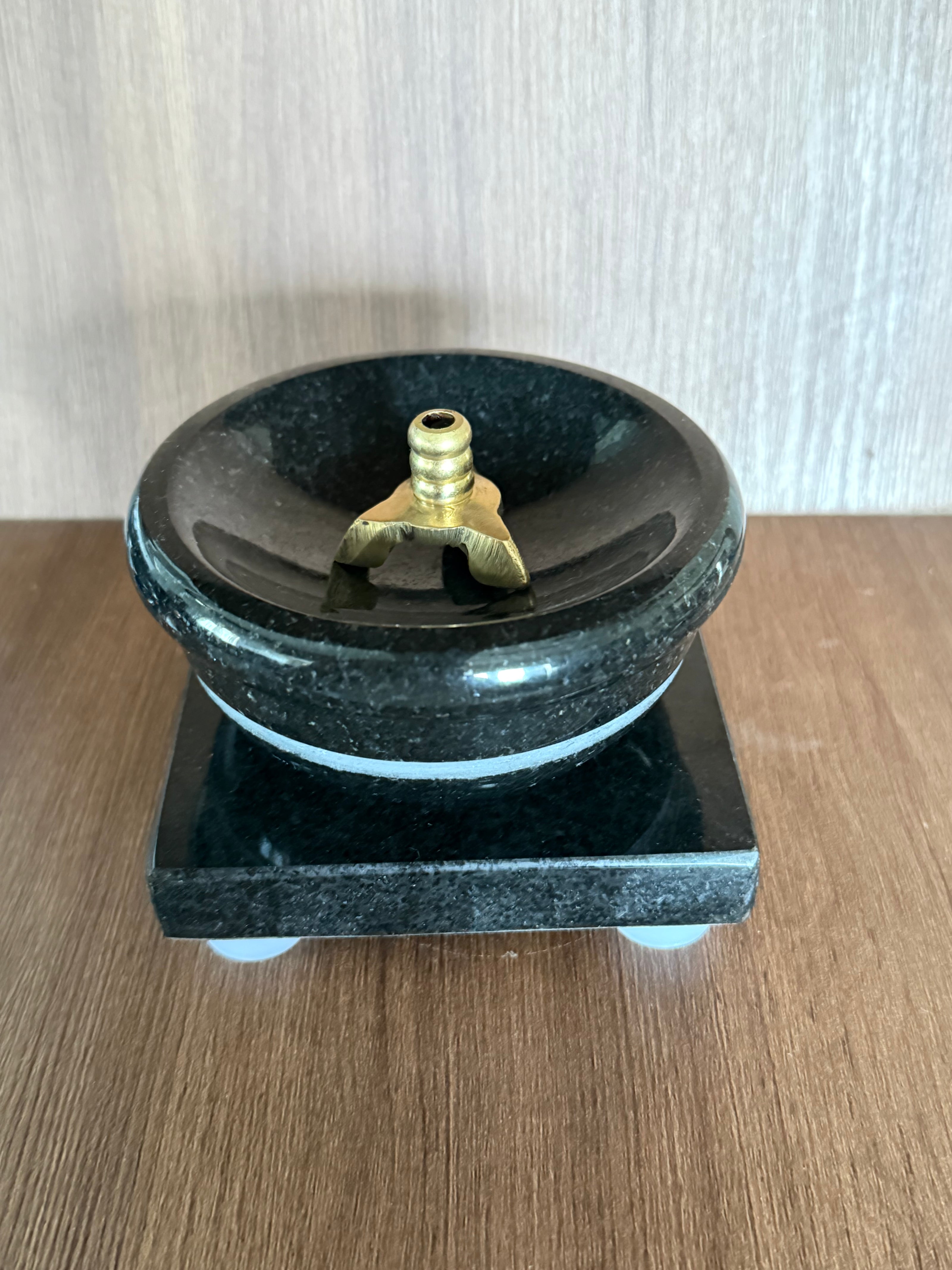 Combo set diya (diya + stand) - Jet Black granite