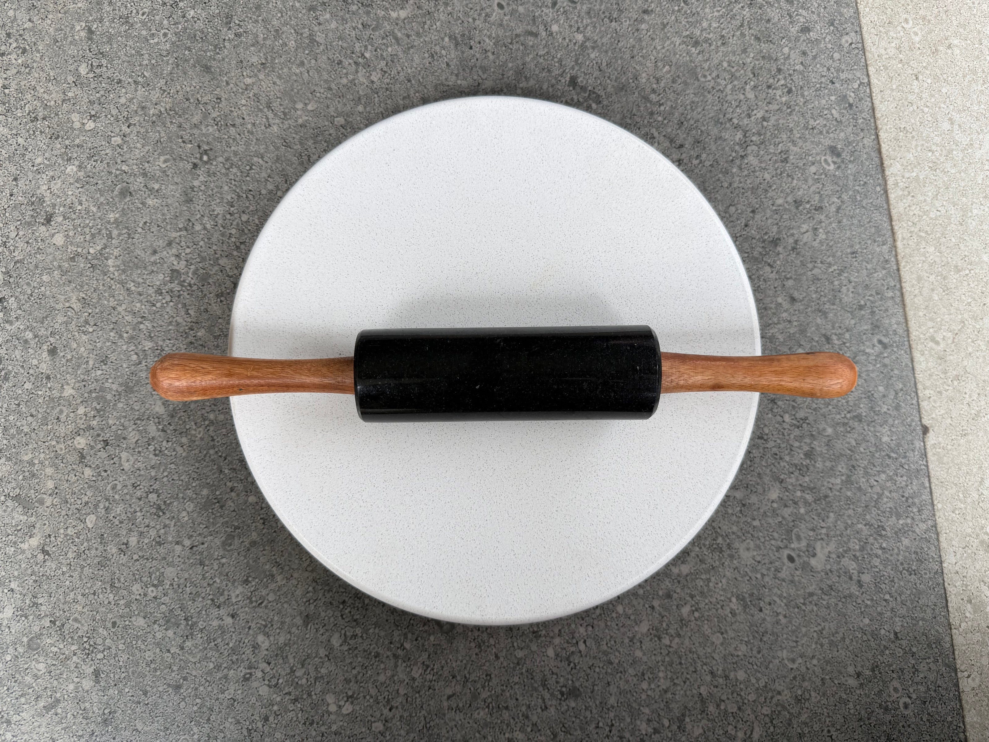 Chapathi / poori roller - Granite (premium)