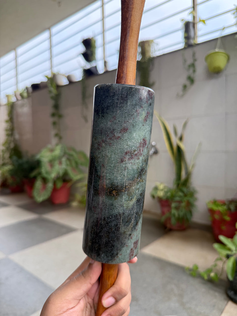 Chapathi / poori roller - Granite (premium)