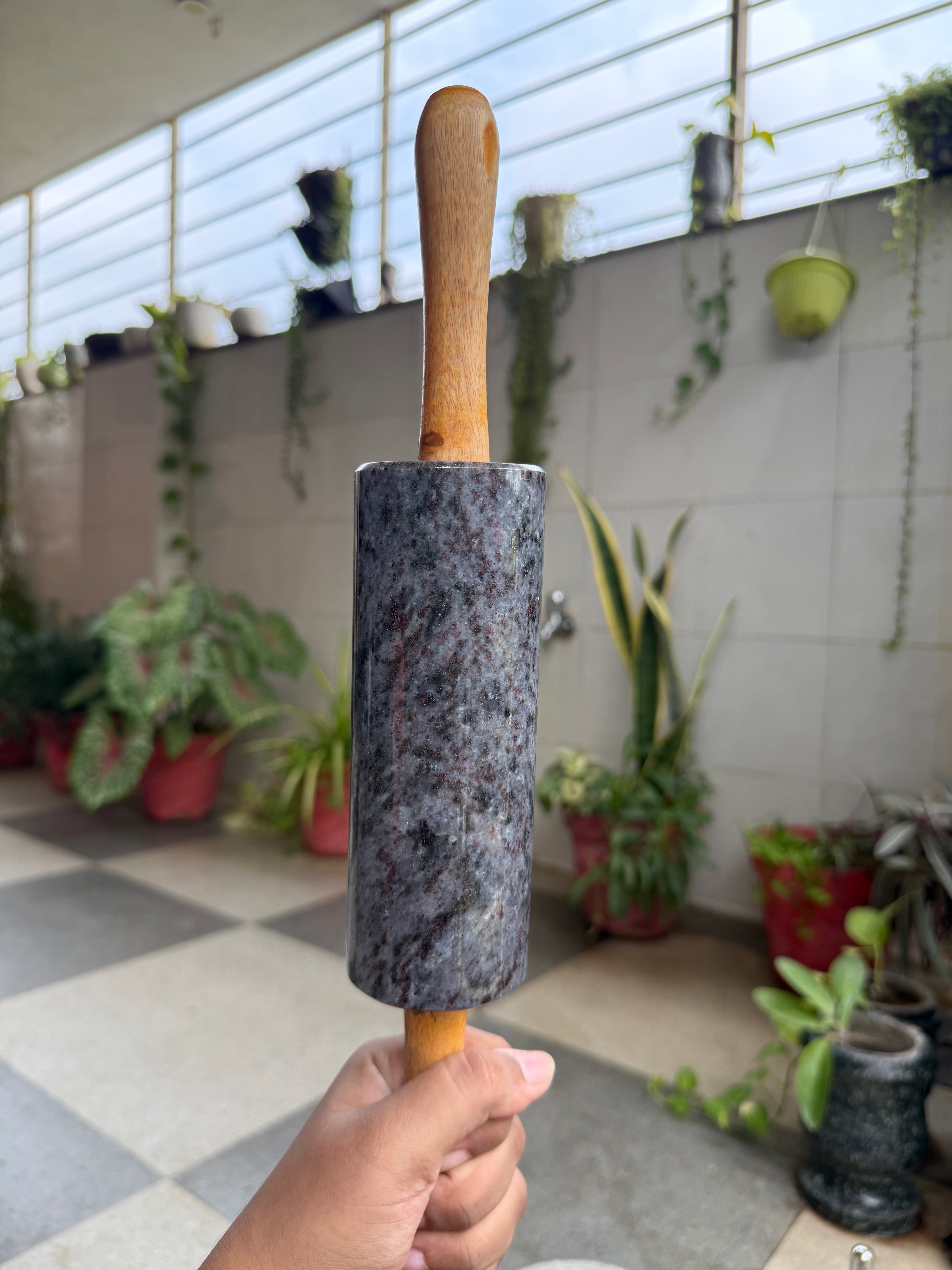 Chapathi / poori roller - Granite (premium)