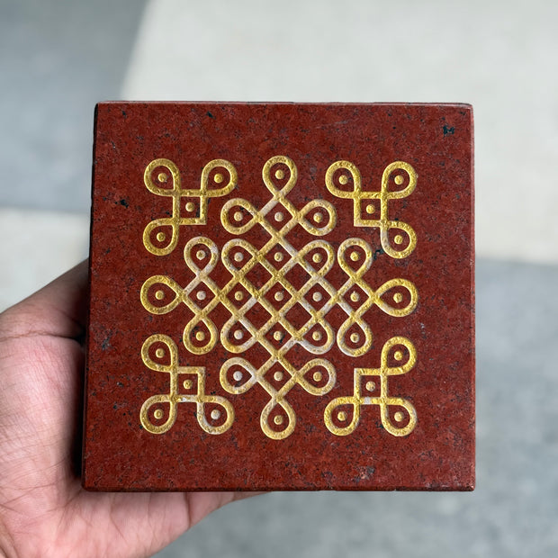 Diya stand - Kolam Design 2