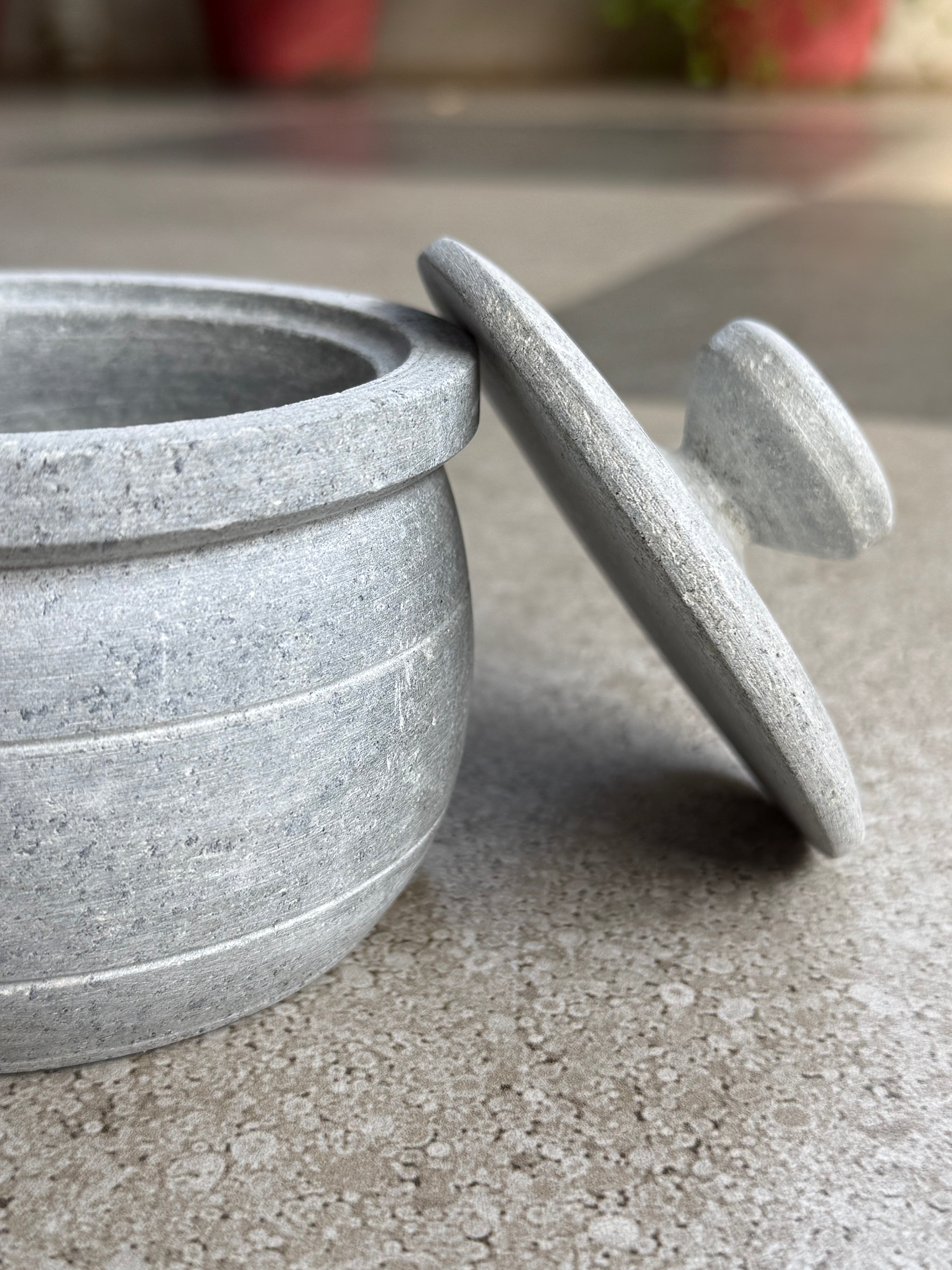 Salt jar | curd pot - Soap stone (300-400 g)