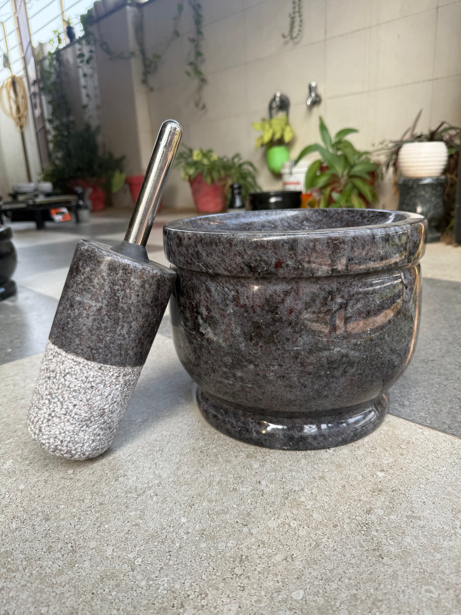 Attu Kal Polished Steel Handle (Grinding Stone)