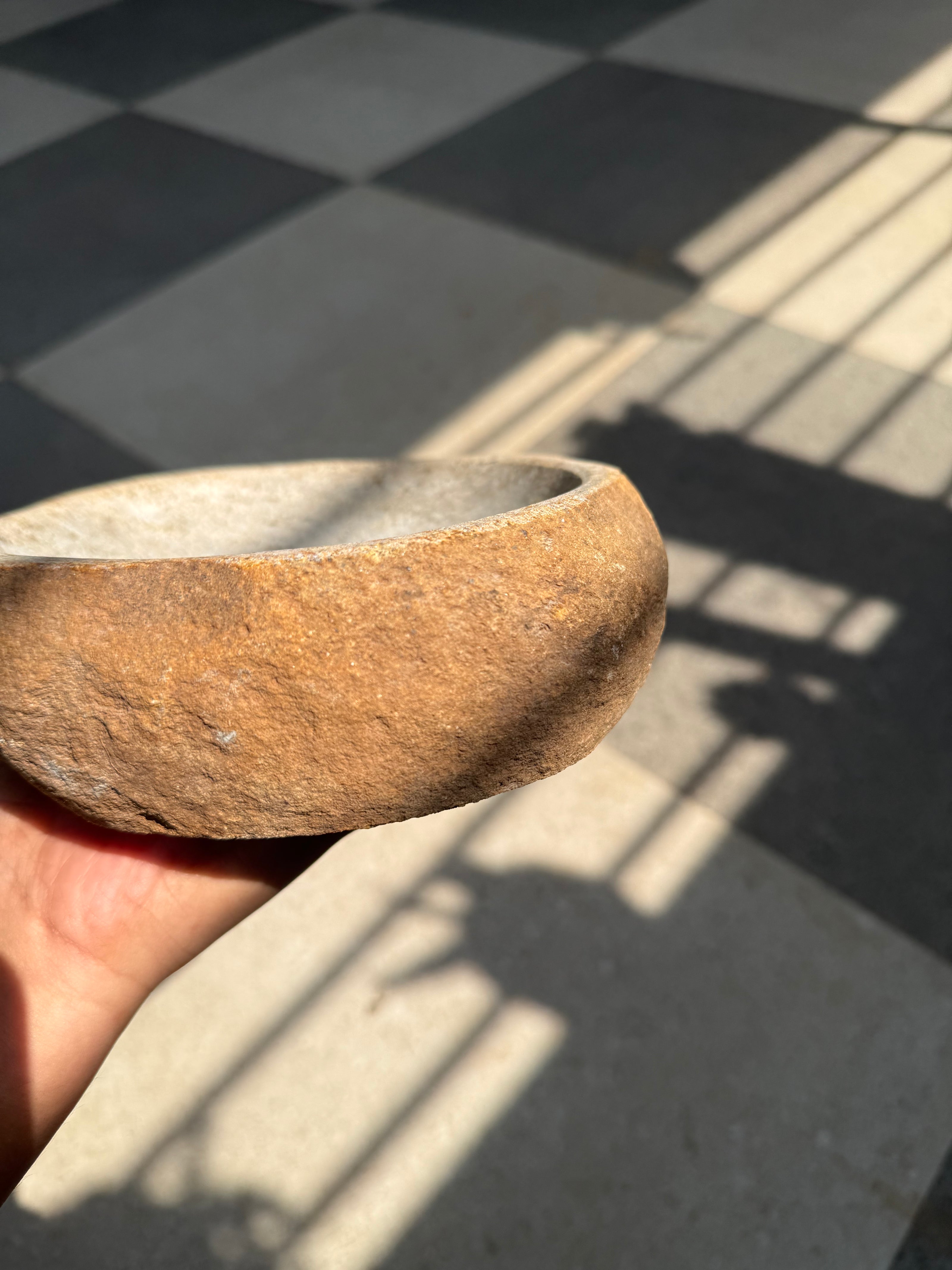 Vastu bowl - River Stone bowl (assorted size)