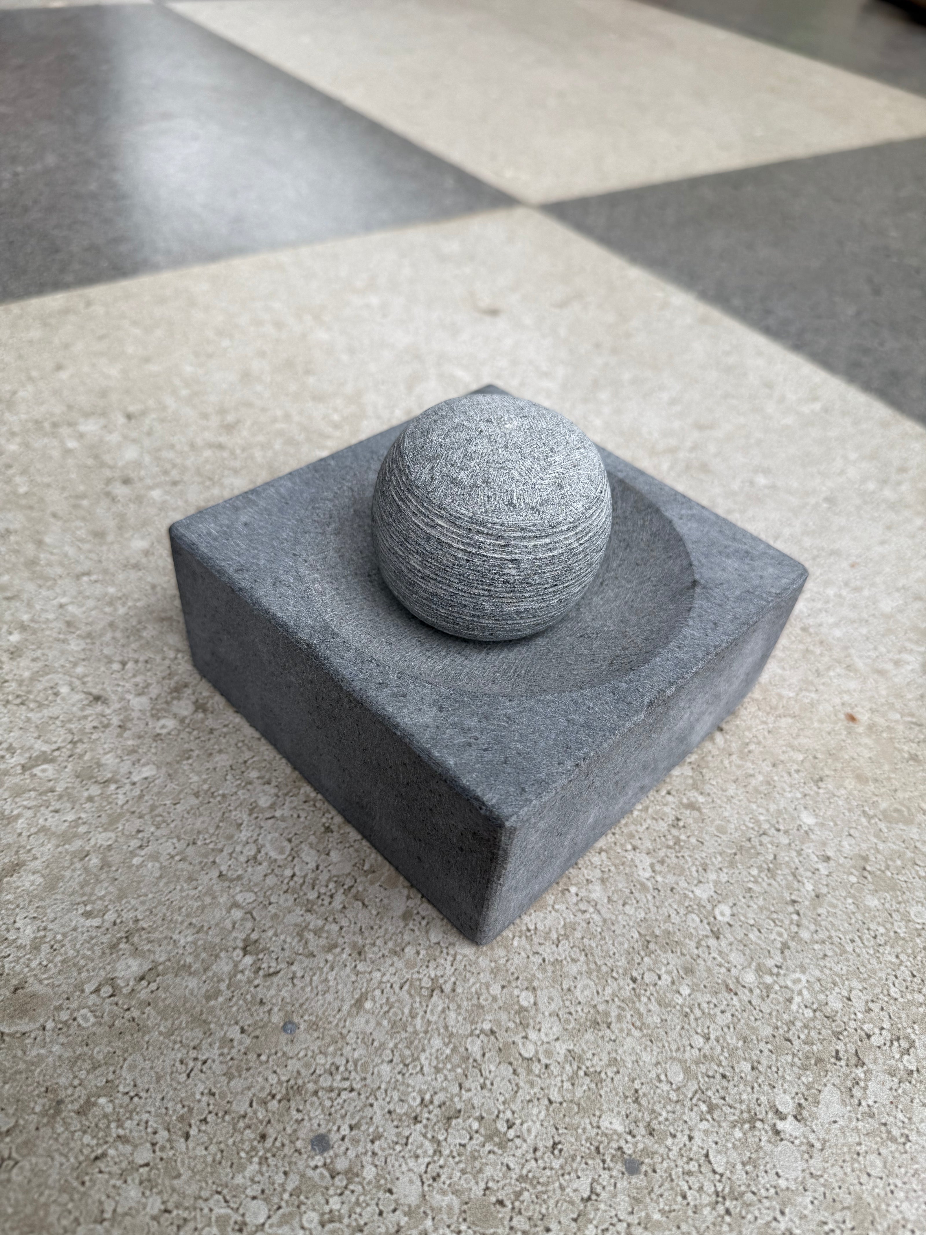 Idikal Square - ball handle