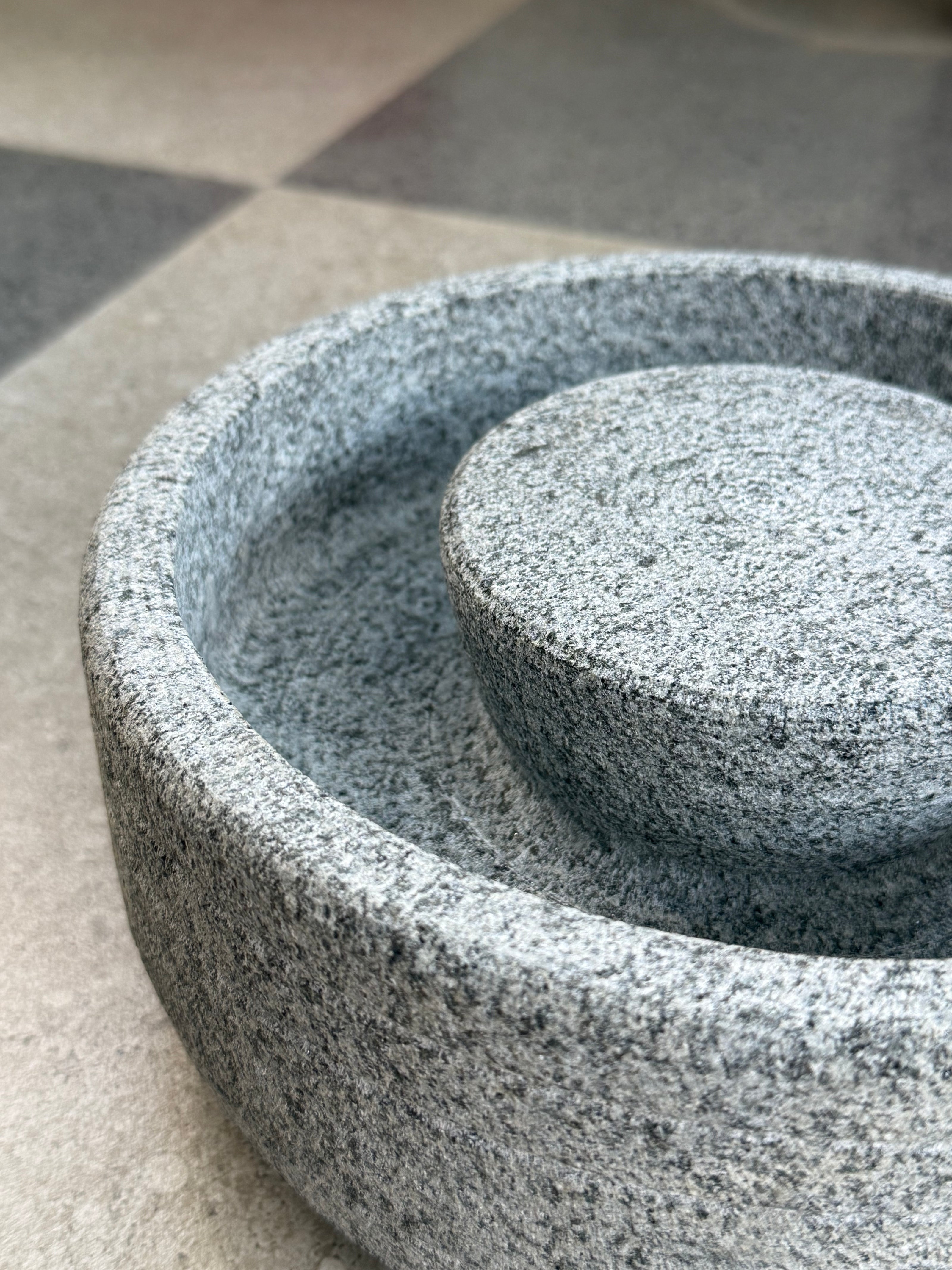 Karungal - Vastu bowl / Urli bowl