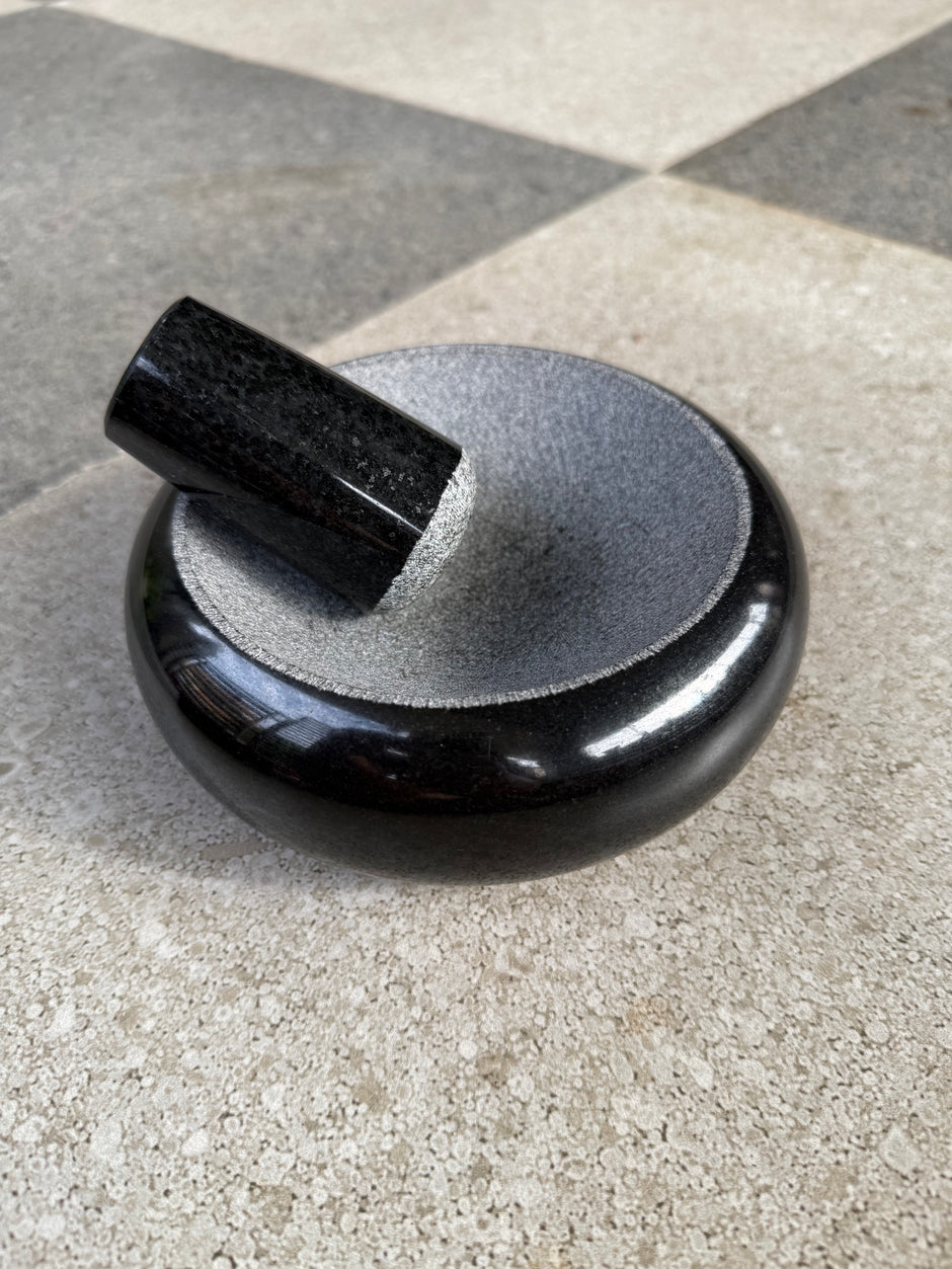 Handy spice crusher