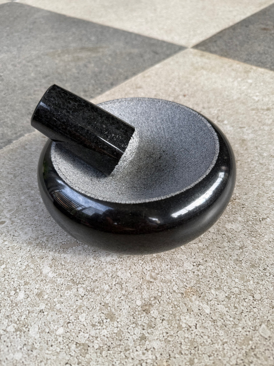 Handy spice crusher