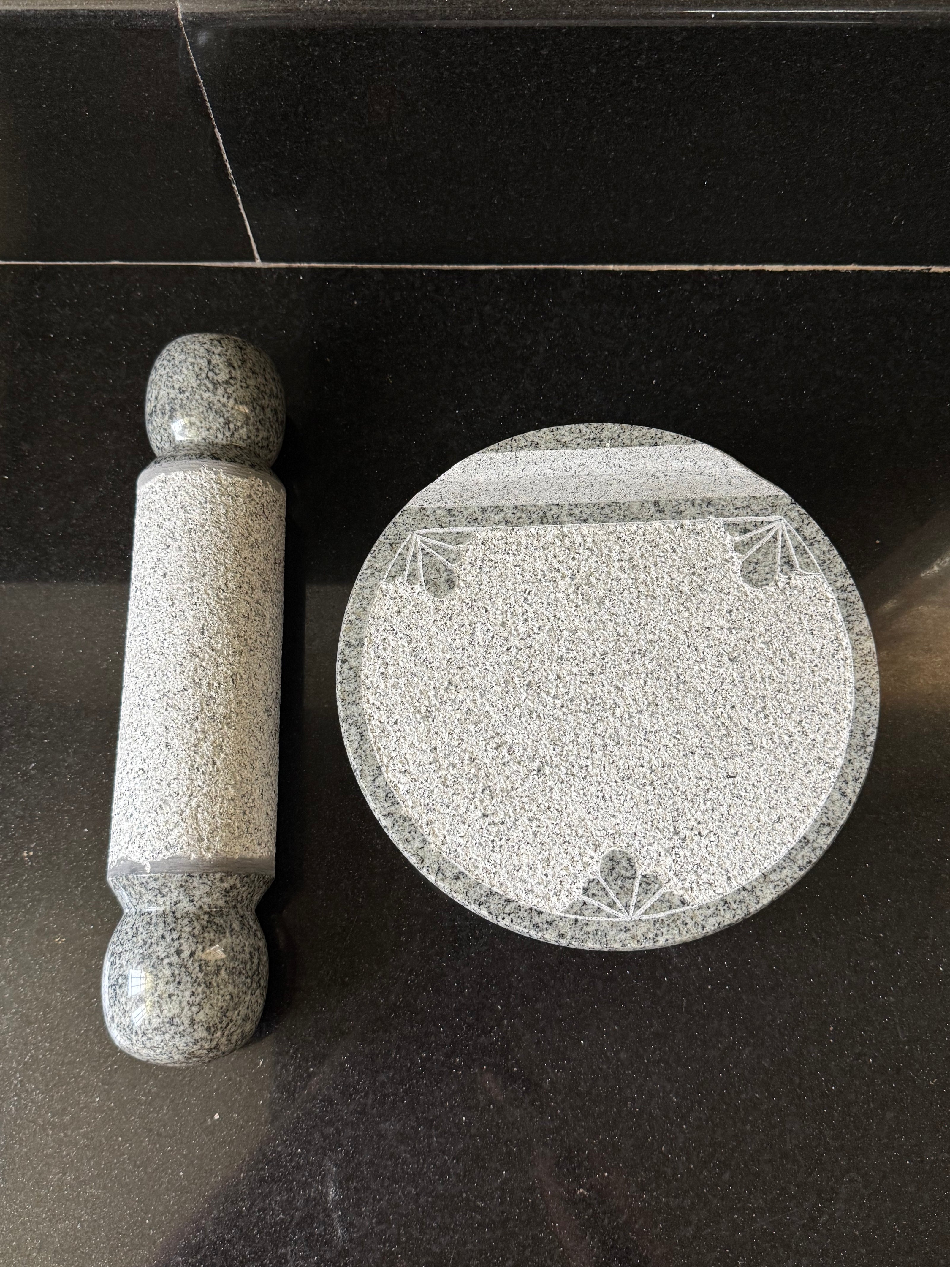 Ammi kal Round - Silver grey  (Special)