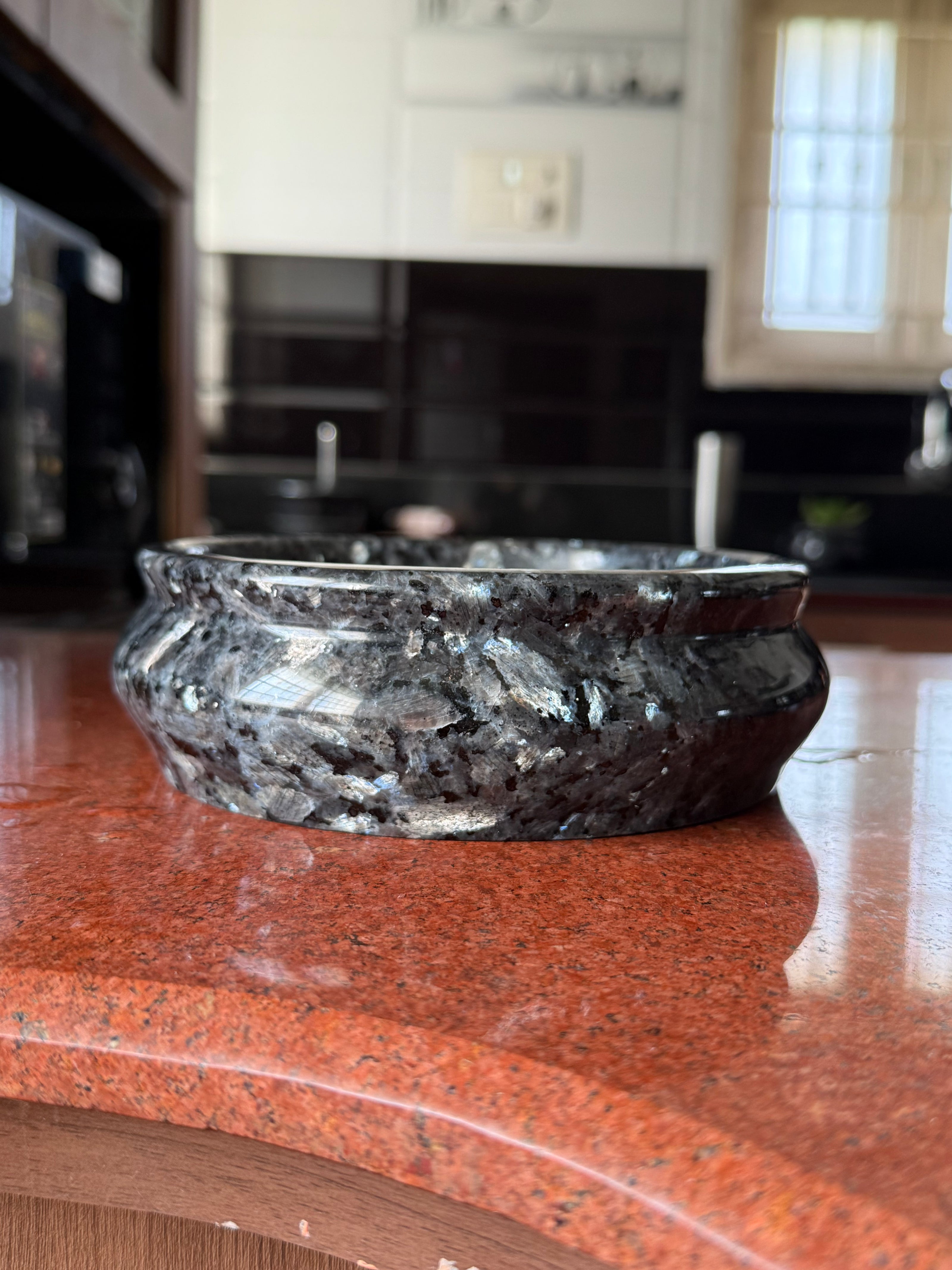 Vastu bowl - Blue Pearl (Shining rare granite)
