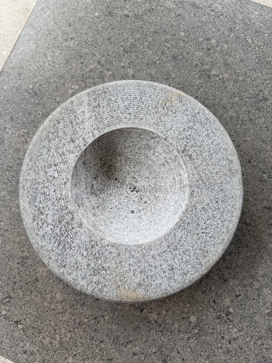 Karungal vastu bowl with 5 diya & wick holder