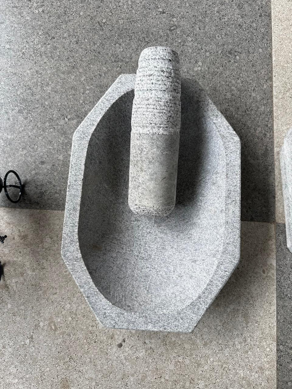 Kalvam Grinding Stone