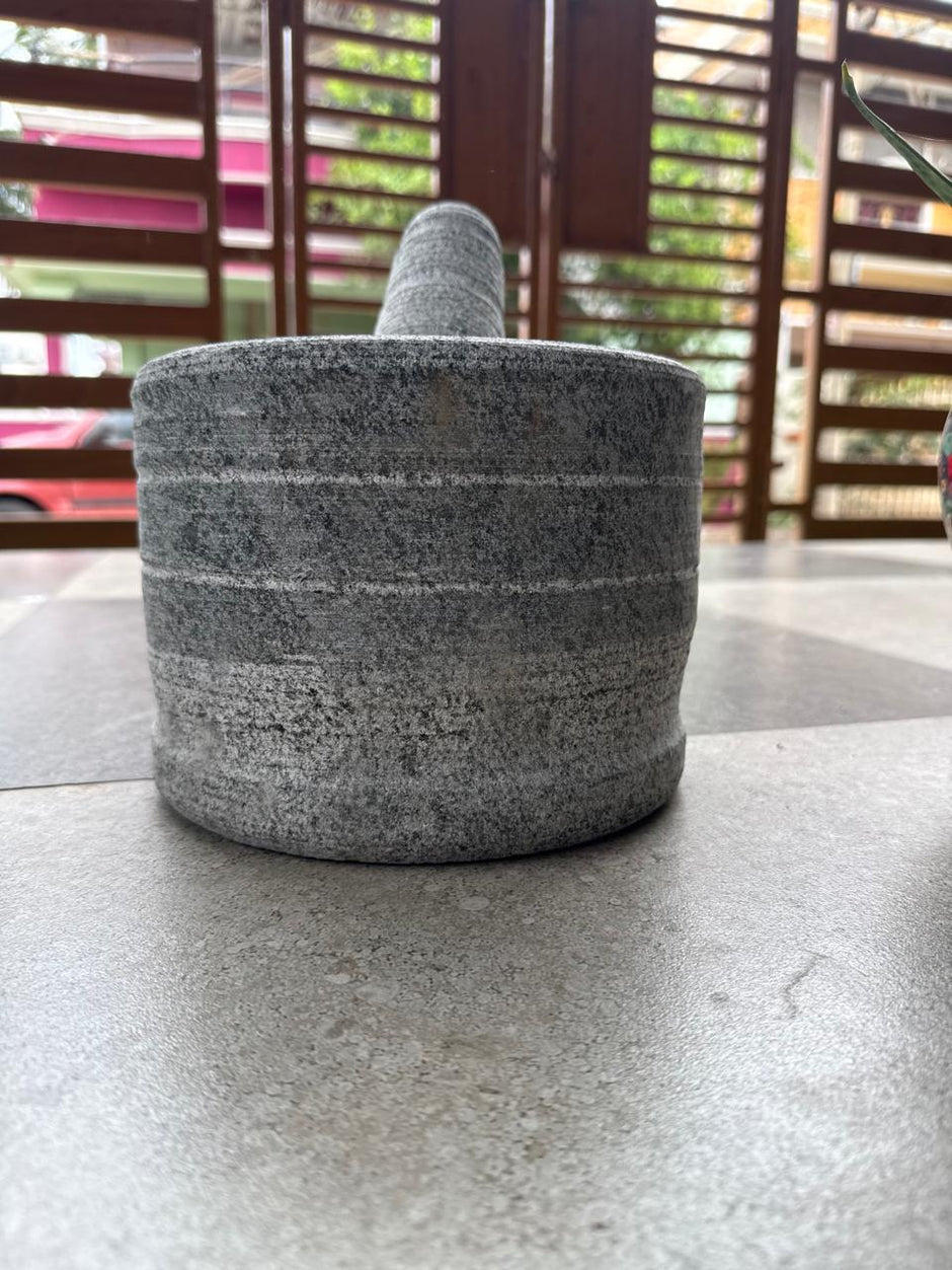 Karungal Idikal (Mortar & Pestle)